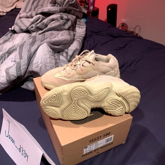 Yeezy 500 Super Moon Yellow - Picture 5 of 5